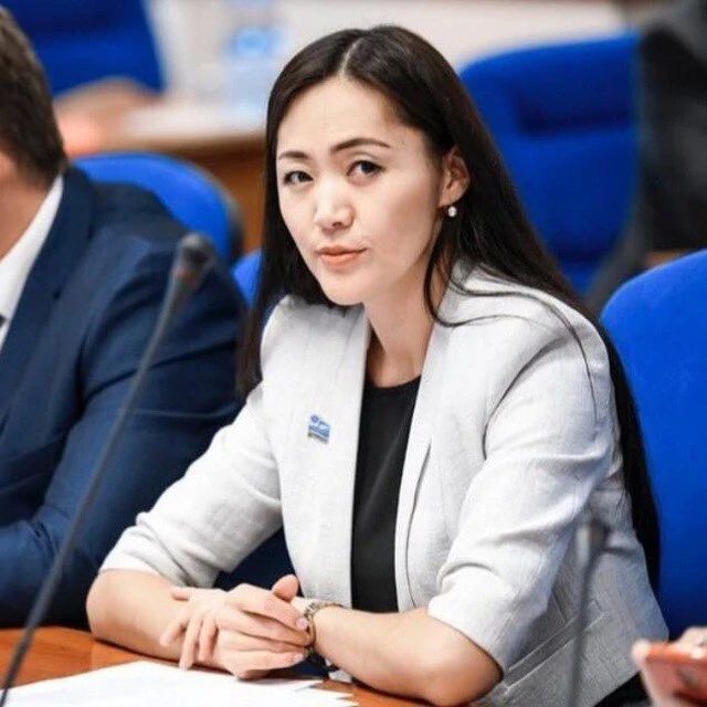 Екатерина Ноговицына поддержала поправку о сроках полномочий главы Якутии