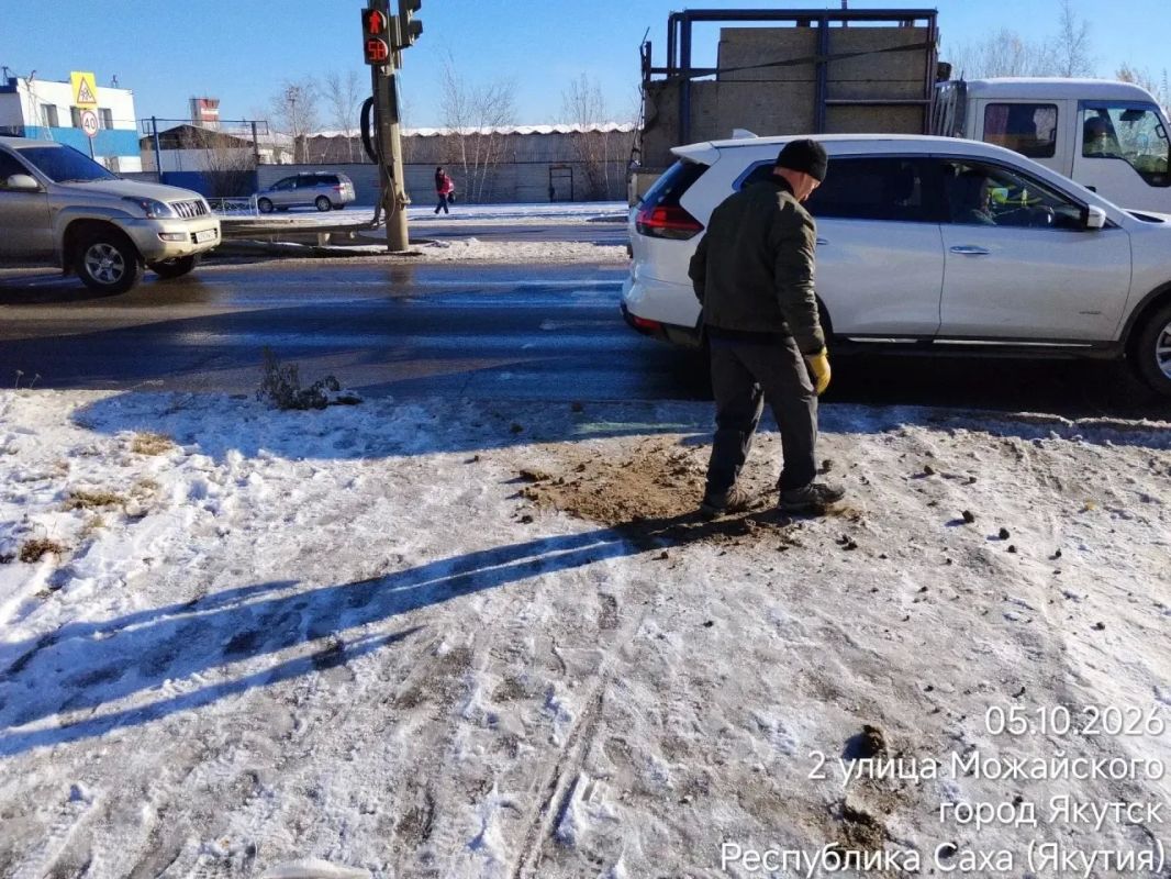Противогололедные мероприятия в Гагаринском округе! Противогололедные мероприятия в Гагаринском округе!