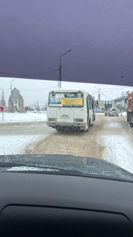 Работы по подсыпке аварийно-опасных участков города