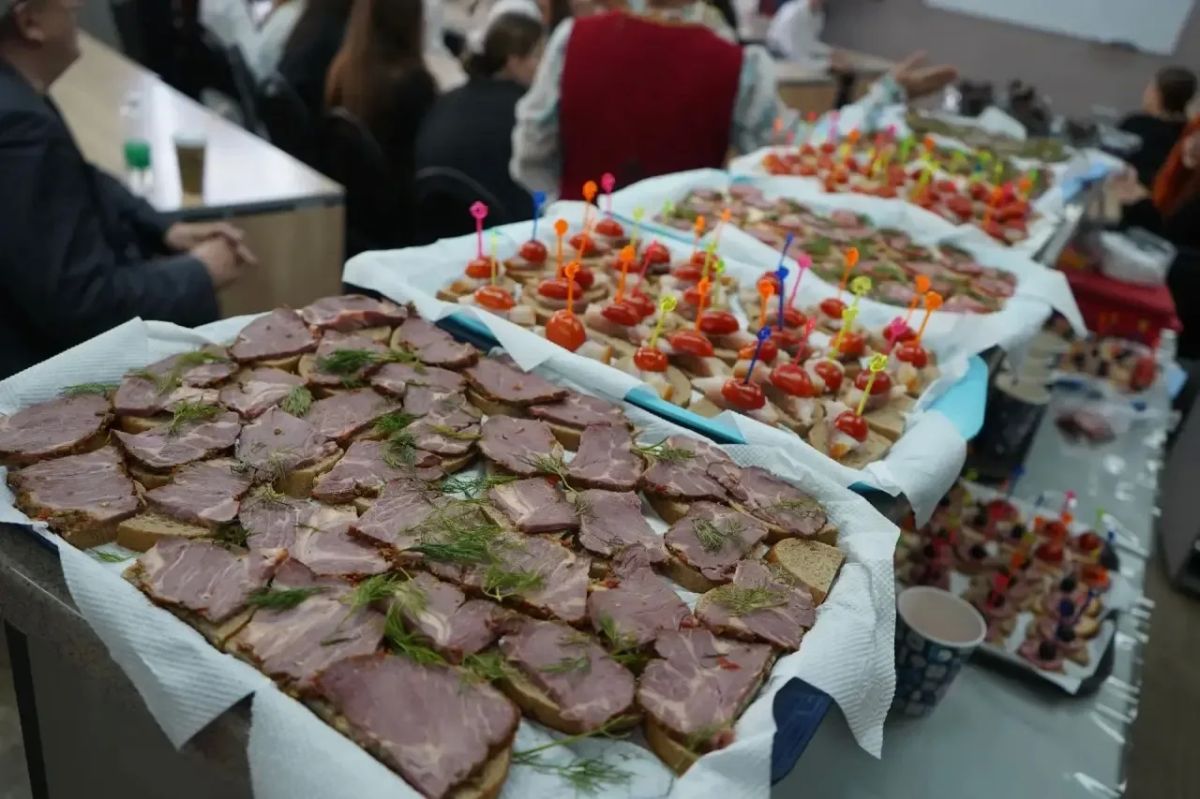 Якутия представила культурный код региона студентам Хабаровского технологического колледжа Якутия представила культурный код региона студентам Хабаровского технологического колледжа
