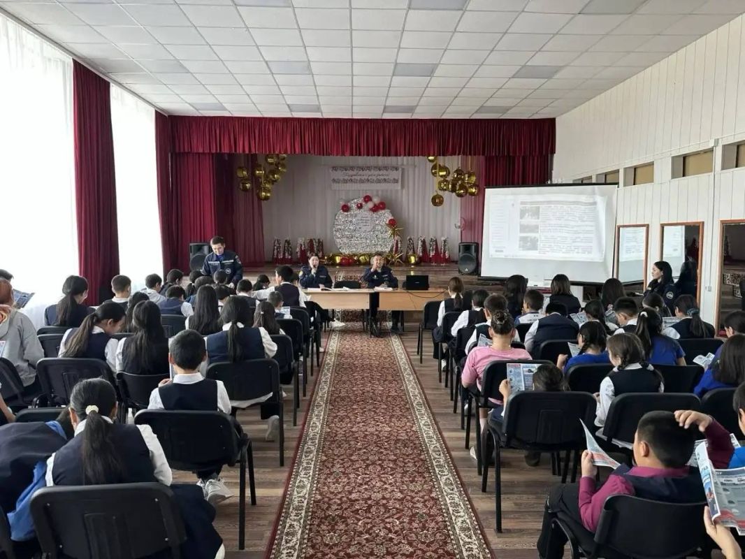 В Якутии стартовали всероссийские учения по гражданской обороне В Якутии стартовали всероссийские учения по гражданской обороне