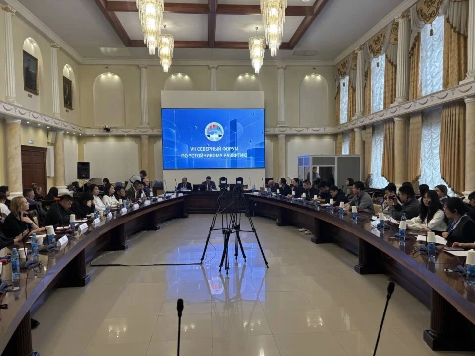 На Северном форуме в Якутске обсудили расширение арктического сотрудничества России и Китая На Северном форуме в Якутске обсудили расширение арктического сотрудничества России и Китая