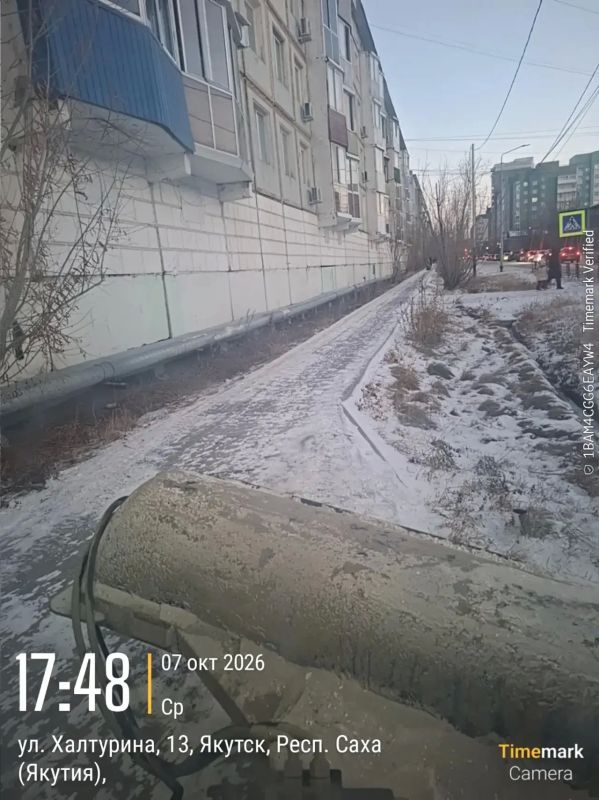 Механизированная уборка тротуаров в Строительном округе Механизированная уборка тротуаров в Строительном округе