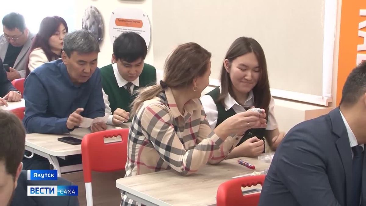 В Якутске при поддержке компании "Полиметалл" был открыт школьный класс геологии