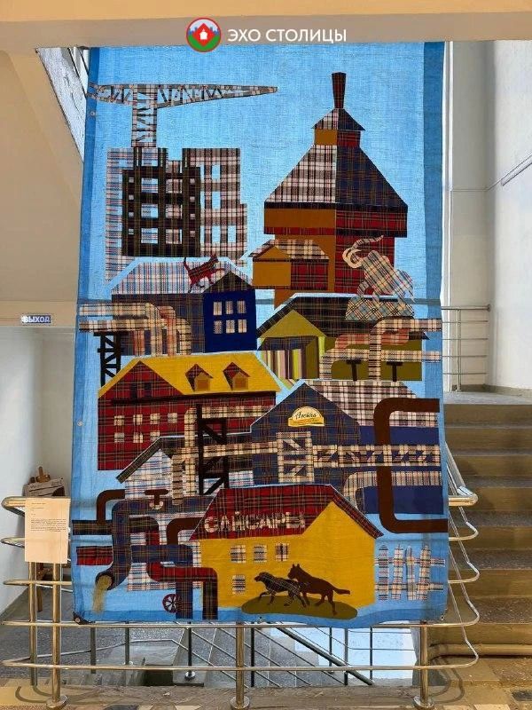 Фото: в Якутске открылась выставка «бедного искусства» Фото: в Якутске открылась выставка «бедного искусства»