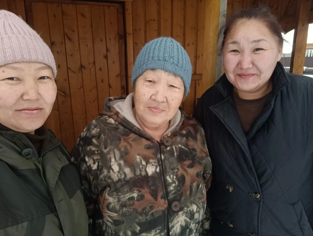 В Намском улусе поздравили наших ветеранов ветеринарной службы с Днем пожилых В Намском улусе поздравили наших ветеранов ветеринарной службы с Днем пожилых