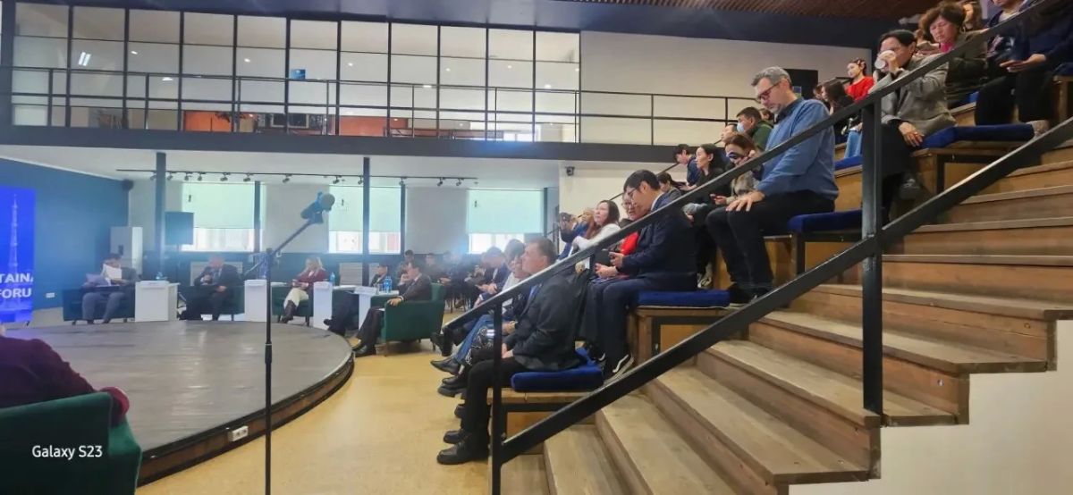 КАДРЫ ДЛЯ АРКТИКИ: ГОТОВИТЬ СЕГОДНЯ, ЧТОБЫ РАЗВИВАТЬ ЗАВТРА КАДРЫ ДЛЯ АРКТИКИ: ГОТОВИТЬ СЕГОДНЯ, ЧТОБЫ РАЗВИВАТЬ ЗАВТРА