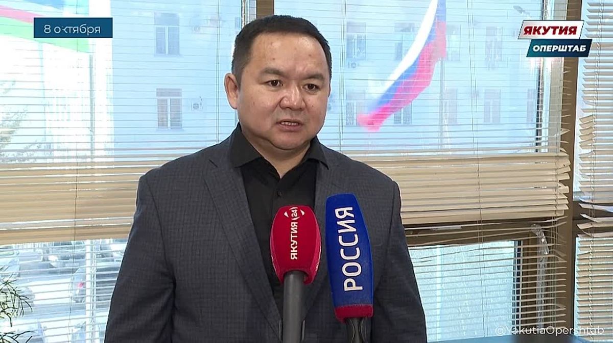 С начала года в зону специальной военной операции из Якутии доставлено 145 единиц техники