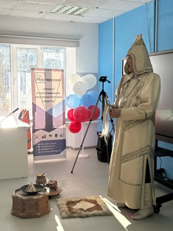 В Якутске открыли две современные мастерские в Автодорожном техникуме благодаря поддержке Дальнего Востока В Якутске открыли две современные мастерские в Автодорожном техникуме благодаря поддержке Дальнего Востока
