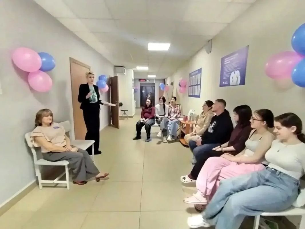 Всероссийский День беременных в Нерюнгринской ЦРБ: забота, знания и добрые традиции Всероссийский День беременных в Нерюнгринской ЦРБ: забота, знания и добрые традиции