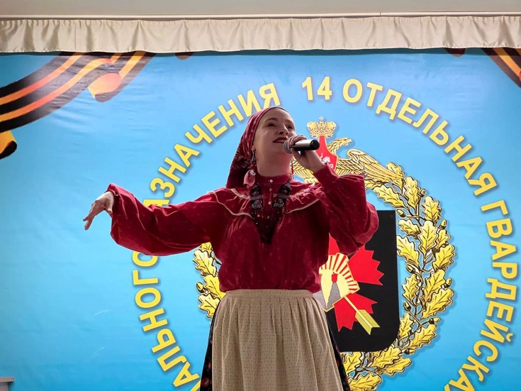 Якутия и Хабаровский край укрепили мосты дружбы на Дальнем Востоке в рамках проекта «Поезд дружбы: Вместе к Победе!» Якутия и Хабаровский край укрепили мосты дружбы на Дальнем Востоке в рамках проекта «Поезд дружбы: Вместе к Победе!»