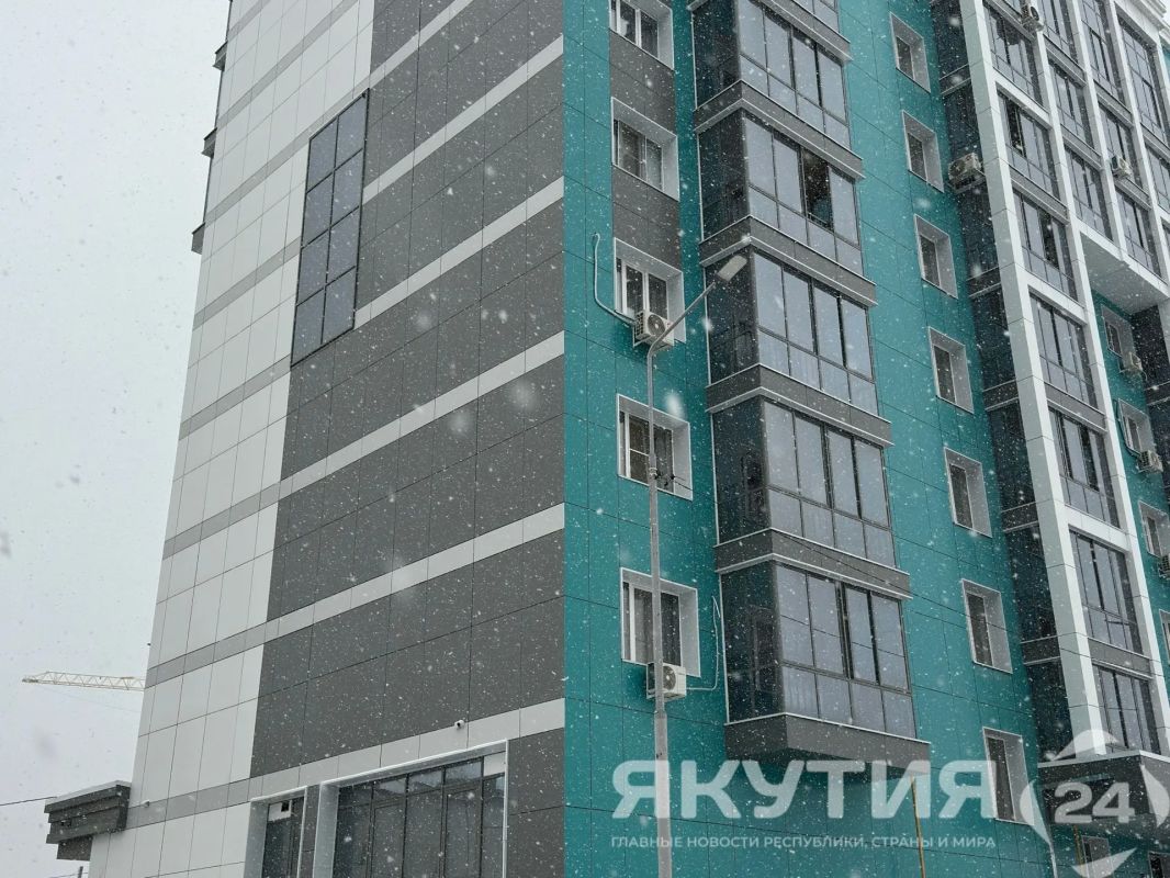 Небольшой снег, порывы ветра до 16-21 м/с и метель: погода в Якутии 9 октября