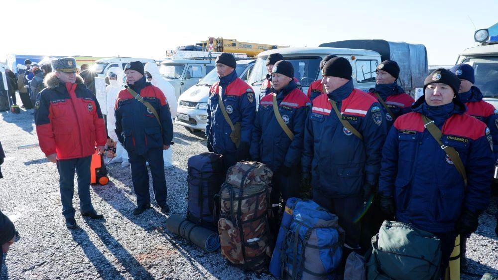 Состоялся строевой смотр сил и средств гражданской обороны Состоялся строевой смотр сил и средств гражданской обороны