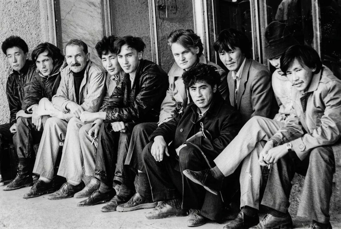 Талант — это труд: История группы «Чолбон» Талант — это труд: История группы «Чолбон»