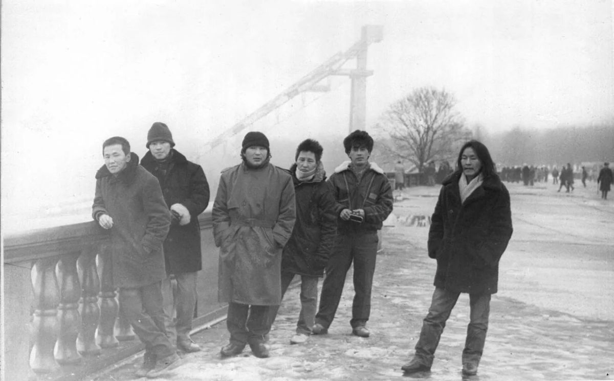 Талант — это труд: История группы «Чолбон» Талант — это труд: История группы «Чолбон»