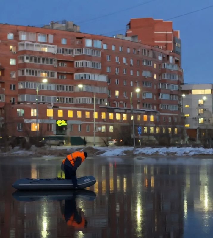 В Якутске спасли трех уток В Якутске спасли трех уток