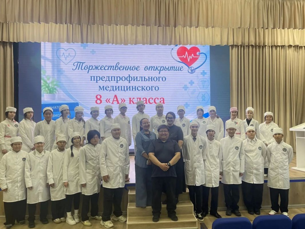 Новые медицинские классы открылись в школах Якутска Новые медицинские классы открылись в школах Якутска