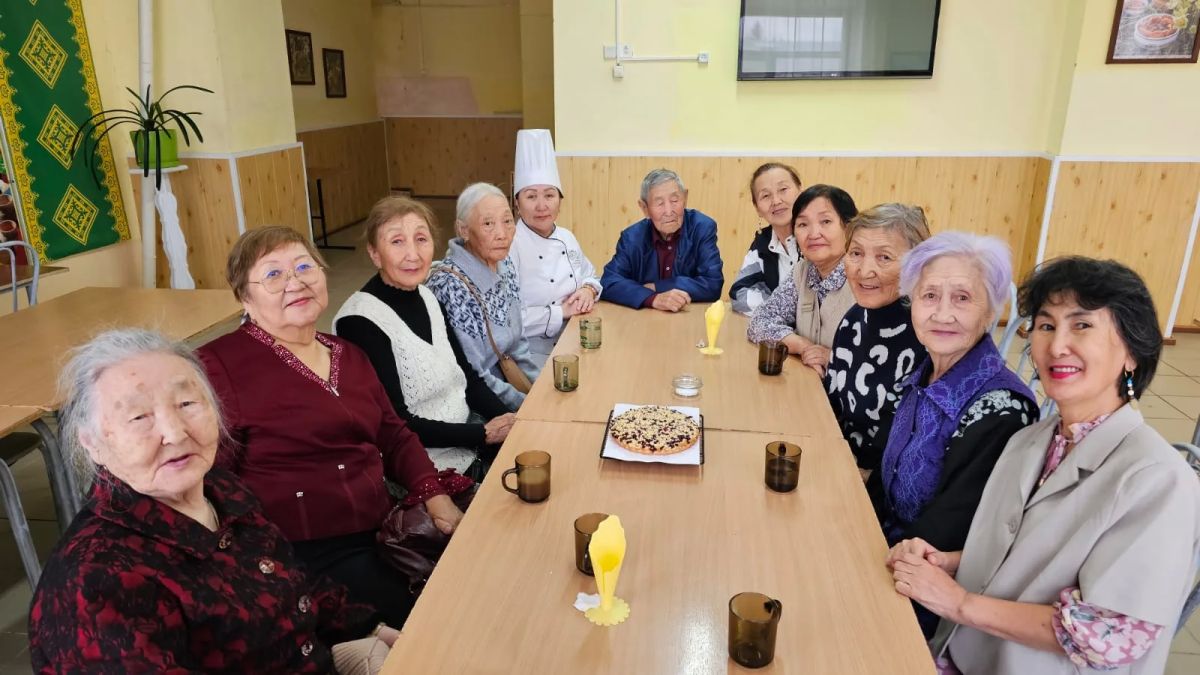 *Сунтаарга аам саастаахтарга анаан рэх уонна сынньала лааыра ситииилээхтик ыытылынна* *Сунтаарга аам саастаахтарга анаан рэх уонна сынньала лааыра ситииилээхтик ыытылынна*