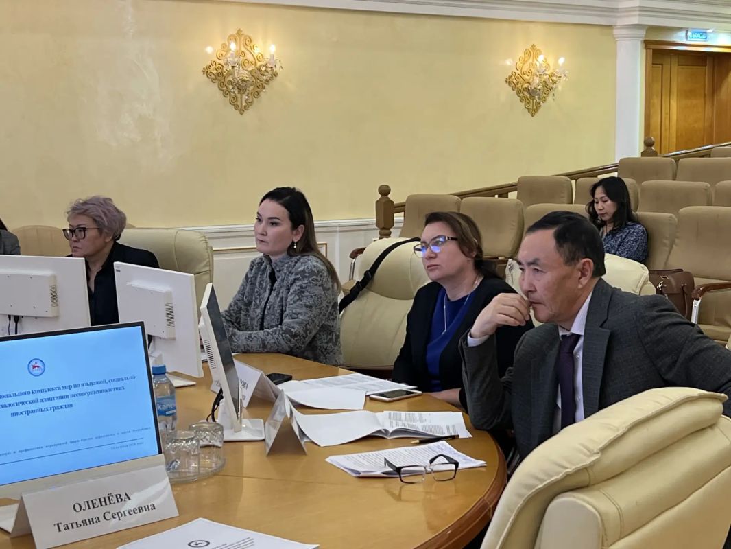 В Якутии обсудили реализацию миграционной политики В Якутии обсудили реализацию миграционной политики