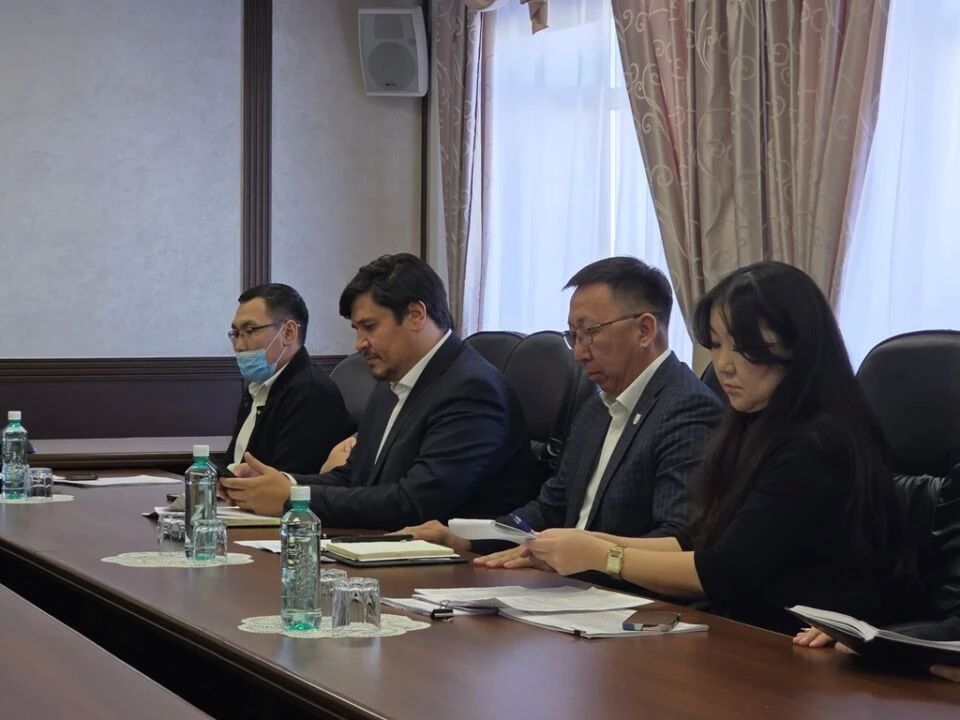 Поддержка аграриев, благоустройство и развитие ТОС: что сделано в Якутске за девять месяцев Поддержка аграриев, благоустройство и развитие ТОС: что сделано в Якутске за девять месяцев