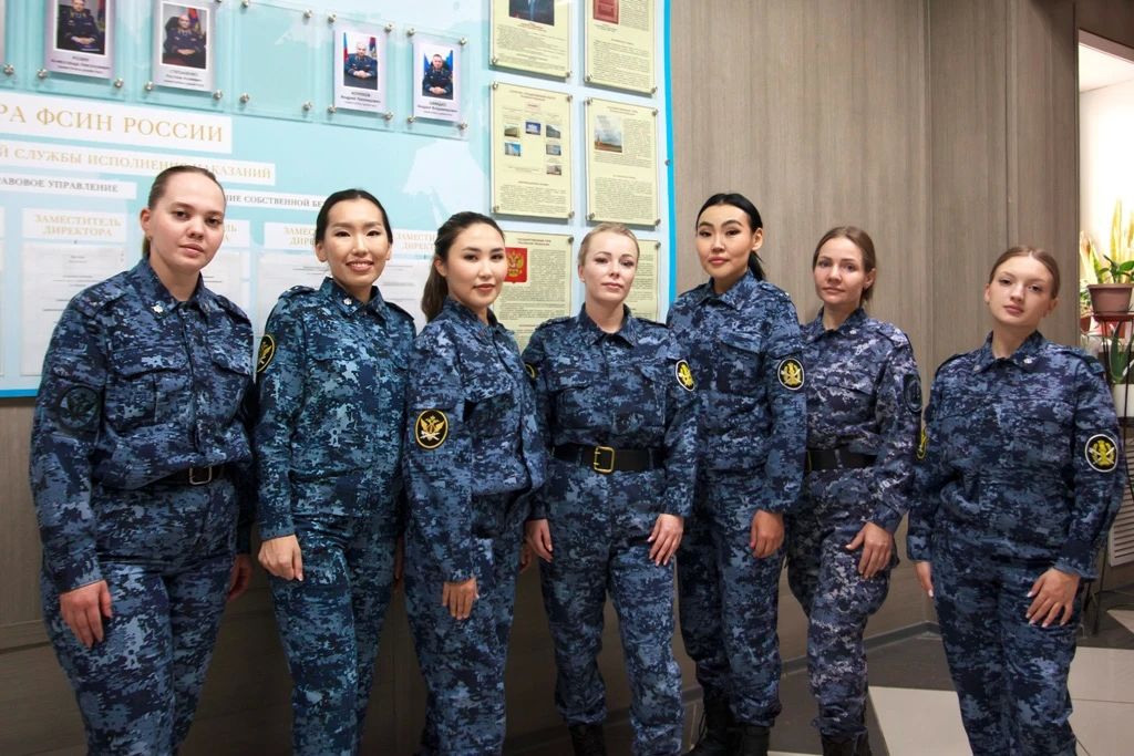 В УФСИН Якутии выбирают самую красивую и талантливую сотрудницу
