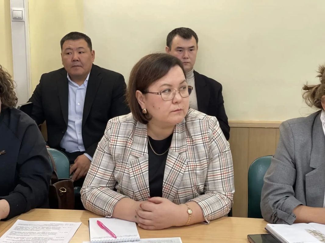 В Якутске начался семинар-практикум «Эффективные подходы к социальному обслуживанию» В Якутске начался семинар-практикум «Эффективные подходы к социальному обслуживанию»