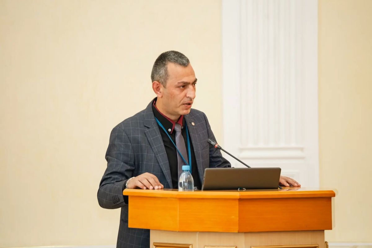 В Якутске стартовал I Международный форум «Сотрудничество во имя мира и согласия народов» В Якутске стартовал I Международный форум «Сотрудничество во имя мира и согласия народов»