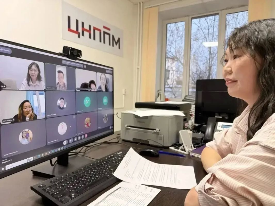 14 октября состоялось заседание Ассоциации молодых педагогов Республики Саха (Якутия), прошедшее в формате видеоконференцсвязи 14 октября состоялось заседание Ассоциации молодых педагогов Республики Саха (Якутия), прошедшее в формате видеоконференцсвязи