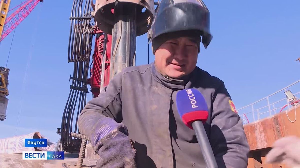 Подготовка к зиме. Строительство Ленского моста готовят к условиям якутских морозов