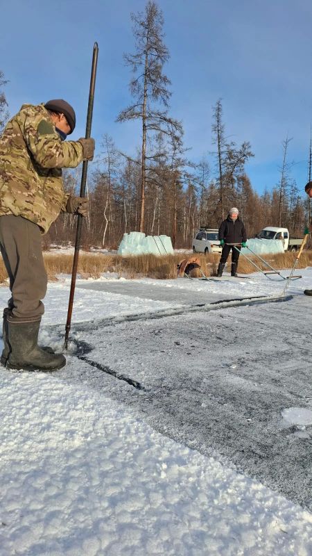 #СельскиеХлопоты. Началось время заготовки льда #СельскиеХлопоты. Началось время заготовки льда