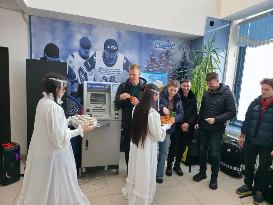 В Алдан сегодня прибыли сборные России и Беларуси по биатлону и лыжным гонкам В Алдан сегодня прибыли сборные России и Беларуси по биатлону и лыжным гонкам
