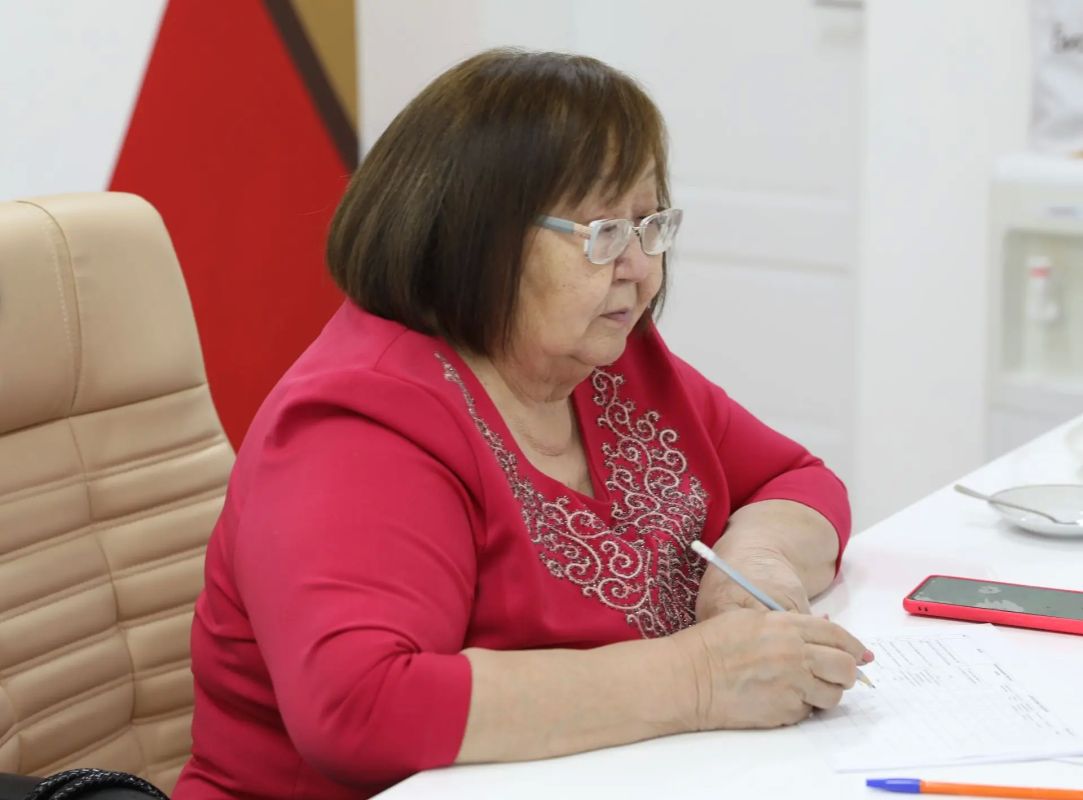 Сегодня в Центре «Мой бизнес» прошла отборочная комиссия республиканской образовательной программы «Серебряный старт|14» для лиц 50 лет и старше Сегодня в Центре «Мой бизнес» прошла отборочная комиссия республиканской образовательной программы «Серебряный старт|14» для лиц 50 лет и старше
