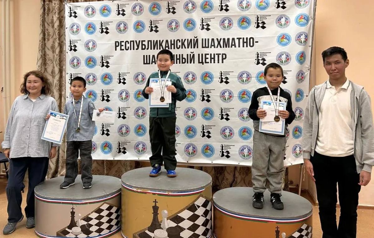ЯРКИЕ ЗВЁЗДЫ ЯКУТСКИХ ШАШЕК!