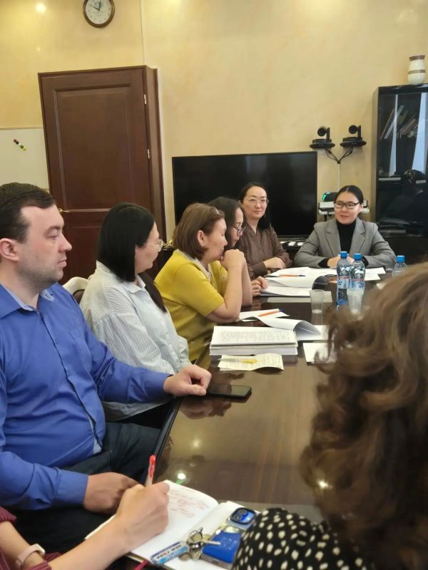 ЭПК Минкультуры и духовного развития РС(Я) высоко оценила качество подготовки дел к передаче на государственное хранение ЭПК Минкультуры и духовного развития РС(Я) высоко оценила качество подготовки дел к передаче на государственное хранение