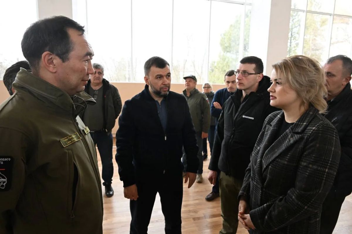 Рад поздравить Сергея Владимировича Кирова с государственной наградой - медалью ордена «За заслуги перед Отечеством» II степени Рад поздравить Сергея Владимировича Кирова с государственной наградой - медалью ордена «За заслуги перед Отечеством» II степени