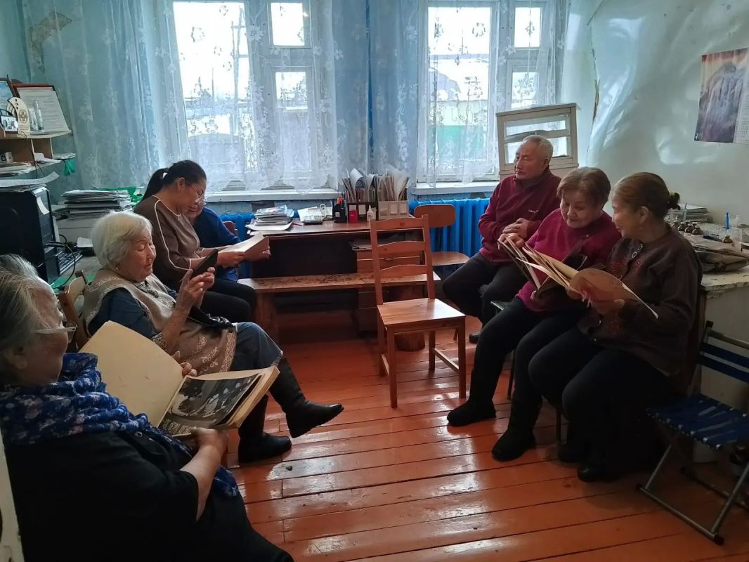 лэит кии умнуллубат. . Алтынньы 20 кнгэр, Аа саастаахтарга аналлаах тэрээиннэр чэрчитинэн, Баайаатааы ветеринарнай учаастак сэбиэдиссэйэ Ольга Ивановна Бурнашова тэрийиитинэн, Таатта улууун социальнай-экономическай... лэит кии умнуллубат. . Алтынньы 20 кнгэр, Аа саастаахтарга аналлаах тэрээиннэр чэрчитинэн, Баайаатааы ветеринарнай учаастак сэбиэдиссэйэ Ольга Ивановна Бурнашова тэрийиитинэн, Таатта улууун социальнай-экономическай...