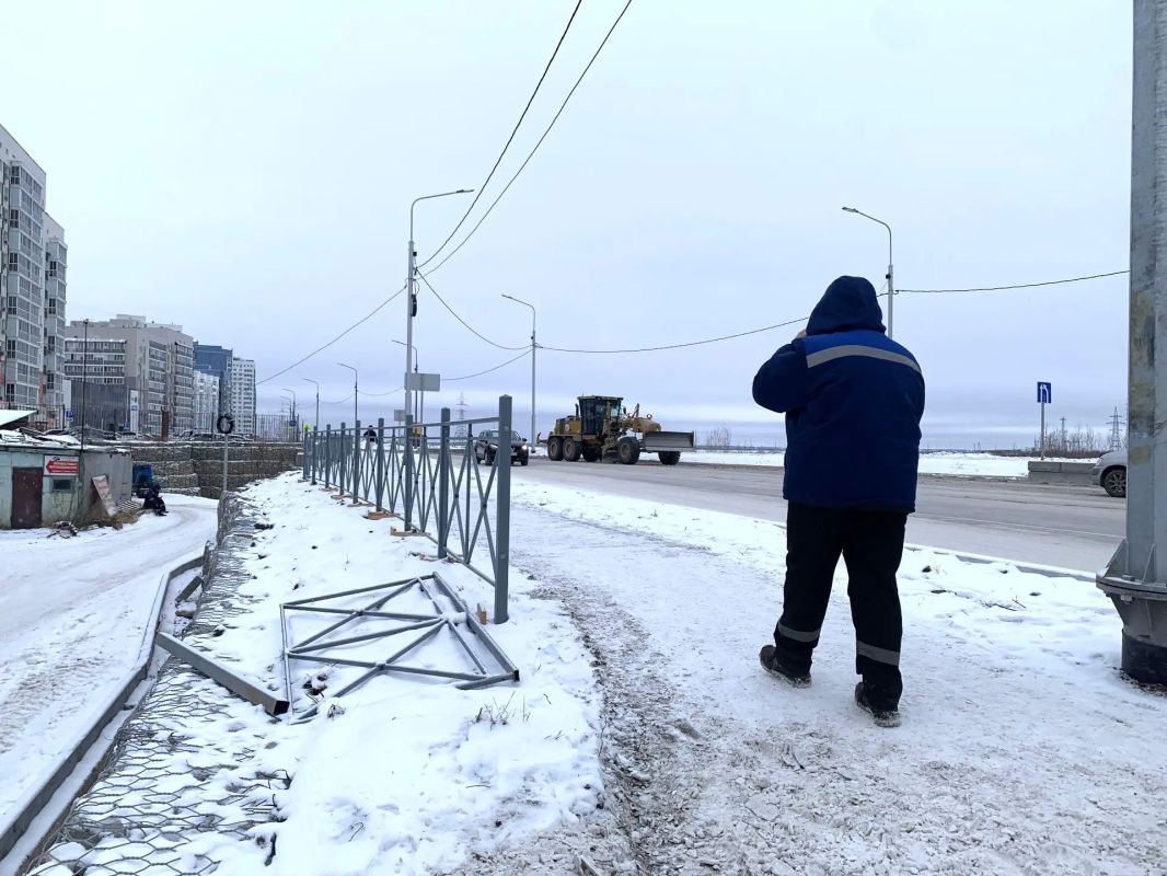 Комиссия по вопросам строительства, транспортного комплекса и ЖКХ Общественной палаты РС(Я) провела выездной контрольный осмотр строящейся улицы Виктора Ефимова в 203-м микрорайоне столицы Комиссия по вопросам строительства, транспортного комплекса и ЖКХ Общественной палаты РС(Я) провела выездной контрольный осмотр строящейся улицы Виктора Ефимова в 203-м микрорайоне столицы