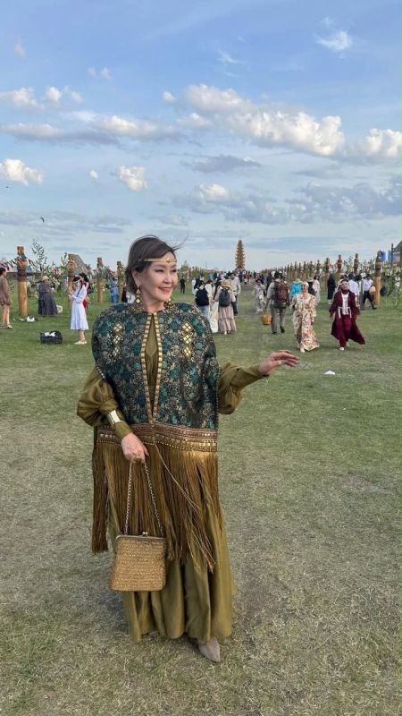 Новость о том, что 58-летняя якутянка Мария Егорова дебютировала на неделе моды в Милане, стала одной из самых обсуждаемых в социальных сетях Новость о том, что 58-летняя якутянка Мария Егорова дебютировала на неделе моды в Милане, стала одной из самых обсуждаемых в социальных сетях