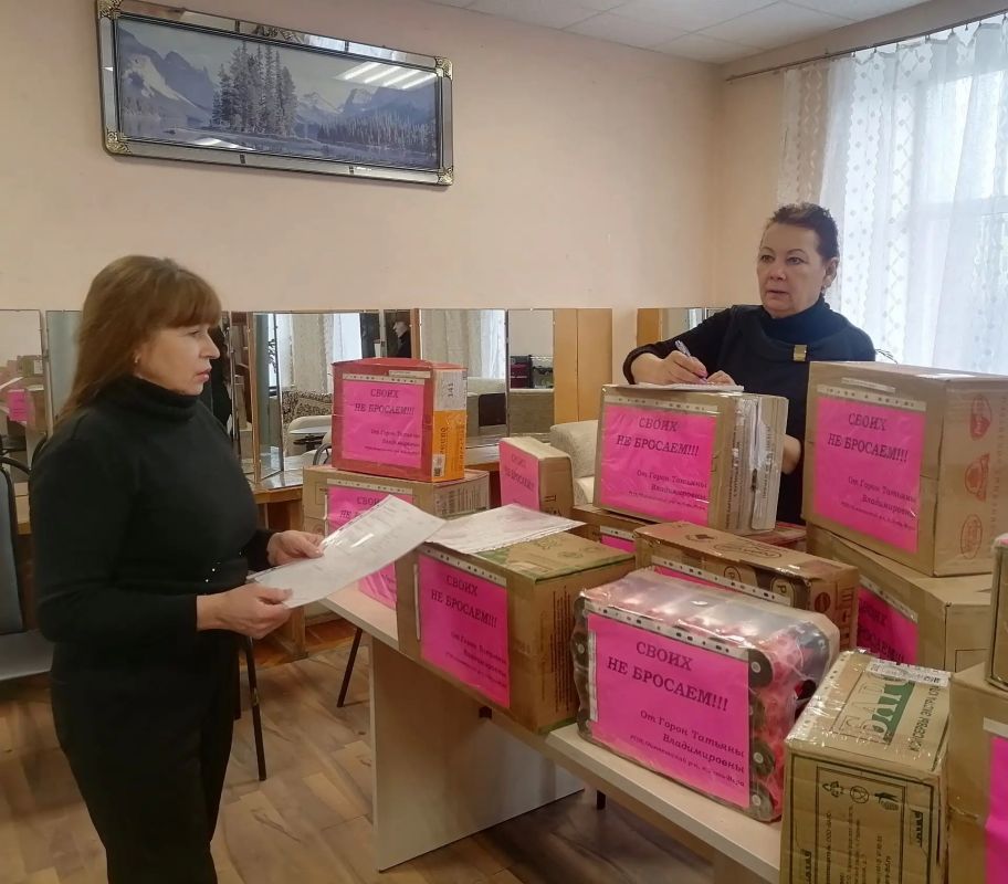 Пример, который объединяет Пример, который объединяет