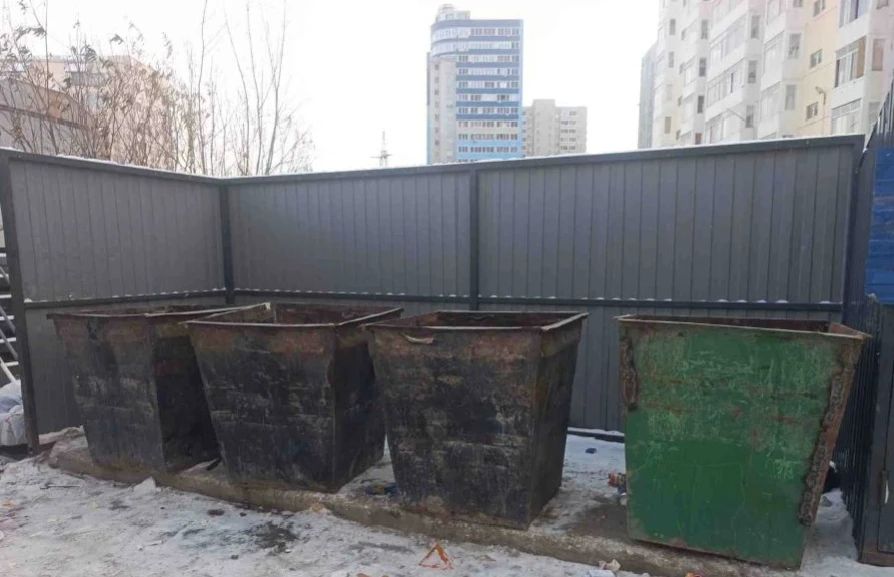 Управа проверила площадки для сбора ТКО по поручению Главы города Якутска Управа проверила площадки для сбора ТКО по поручению Главы города Якутска