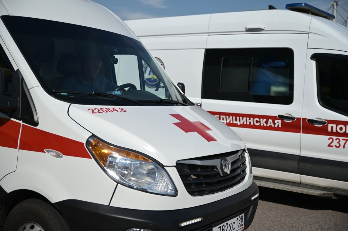 В Якутске автобус сбил 15-летнего подростка, переходившего дорогу вне перехода