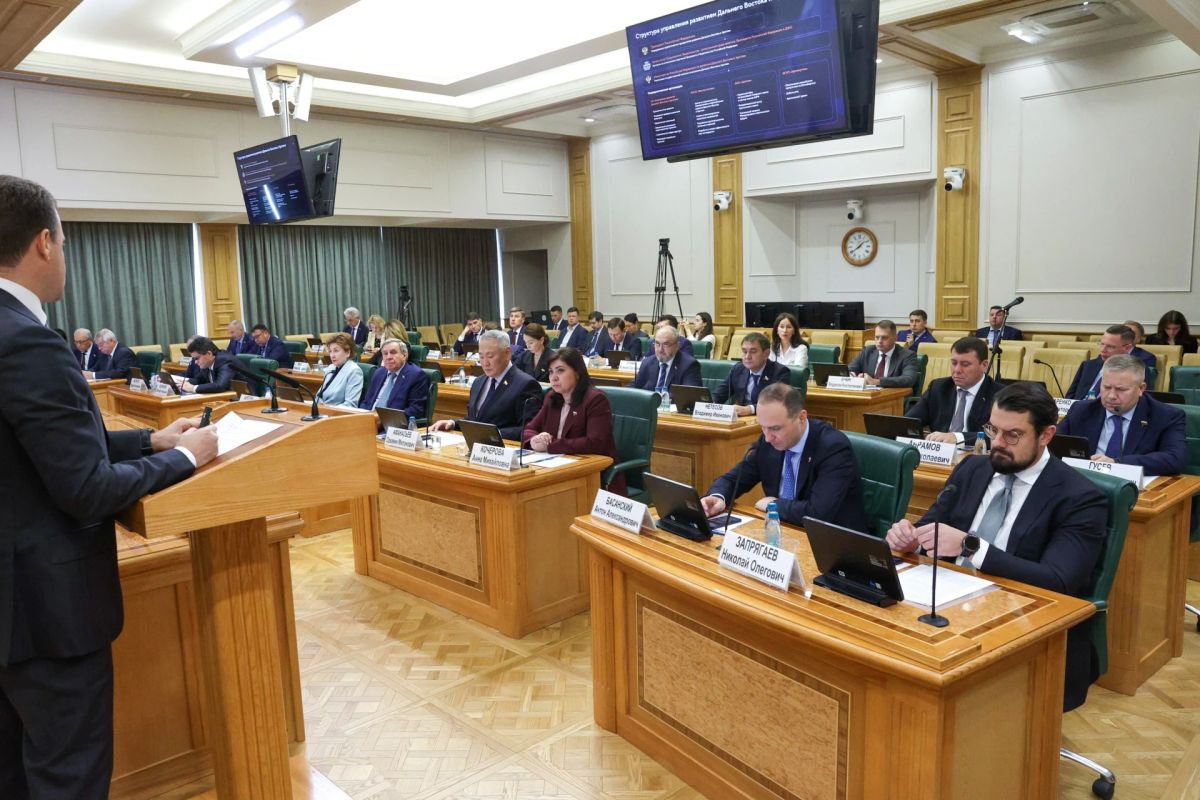 Алексей Чекунков представил основные направления работы Минвостокразвития на заседании профильного комитета Совета Федерации Алексей Чекунков представил основные направления работы Минвостокразвития на заседании профильного комитета Совета Федерации