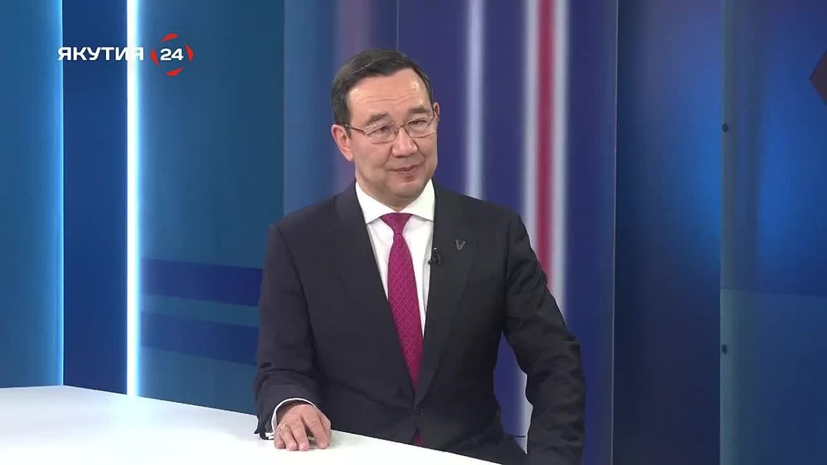 «Аграрии хорошо отработали»: Айсен Николаев рассказал об итогах кормозаготовки
