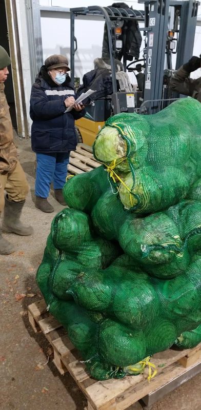 Арктическая торгово-логистическая компания» обеспечила северный завоз в Жиганский район Арктическая торгово-логистическая компания» обеспечила северный завоз в Жиганский район