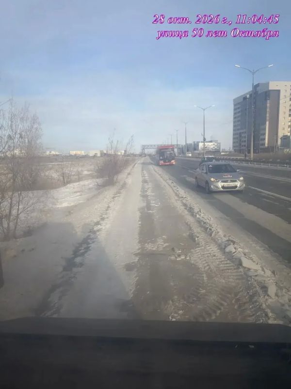 Уборка тротуаров в Гагаринском! Уборка тротуаров в Гагаринском!