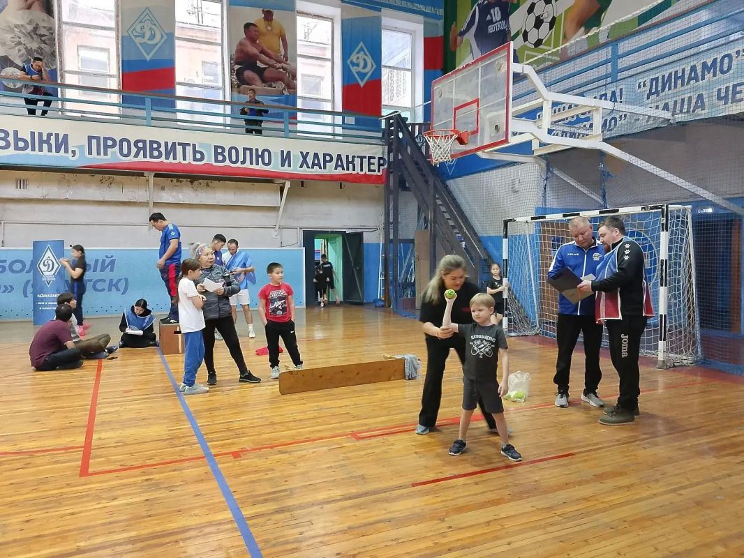 В Якутске состоялся фестиваль общества «Динамо» по выполнению нормативов ГТО В Якутске состоялся фестиваль общества «Динамо» по выполнению нормативов ГТО