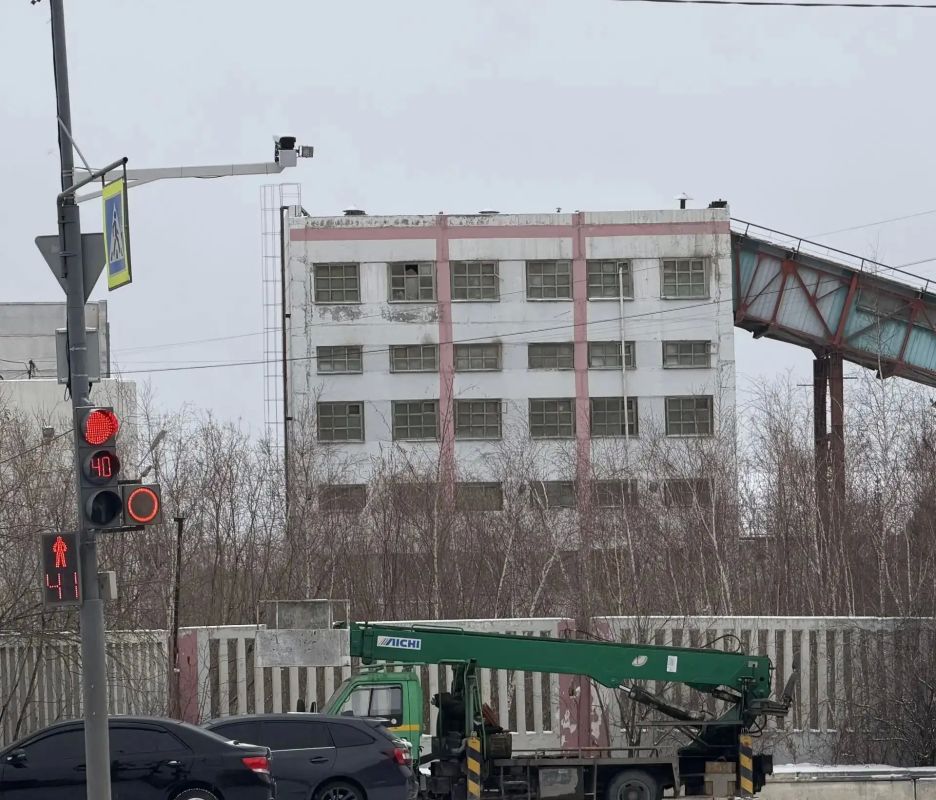 В Якутске установили шесть новых камер фиксации нарушений ПДД В Якутске установили шесть новых камер фиксации нарушений ПДД