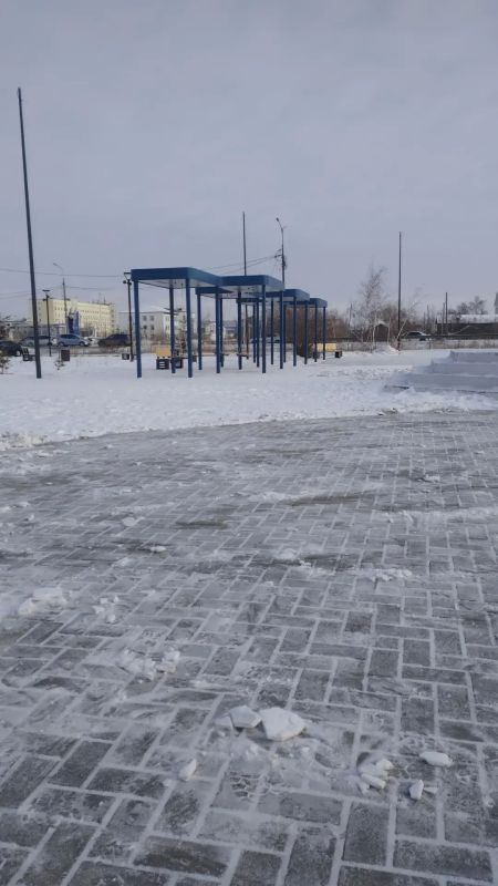 Уборка территории в Гагаринском! Уборка территории в Гагаринском!