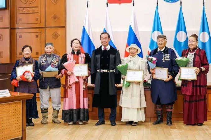 В Якутии стартует конкурс на стипендии Главы республики для носителей традиционного культурного наследия