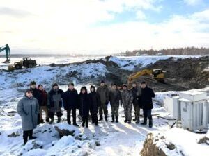 Тыа хааайыстыбатын миниистирин солбуйааччыта Сахаяна Павлова, министиэристибэ департаменын срн исписэлииэ Дьулустан Харлампьевтыын уонна улуус баылыга Степан Саргыдаев Чурапчы улууугар «Харыылаах» быытын крдлэр Тыа хааайыстыбатын миниистирин солбуйааччыта Сахаяна Павлова, министиэристибэ департаменын срн исписэлииэ Дьулустан Харлампьевтыын уонна улуус баылыга Степан Саргыдаев Чурапчы улууугар «Харыылаах» быытын крдлэр